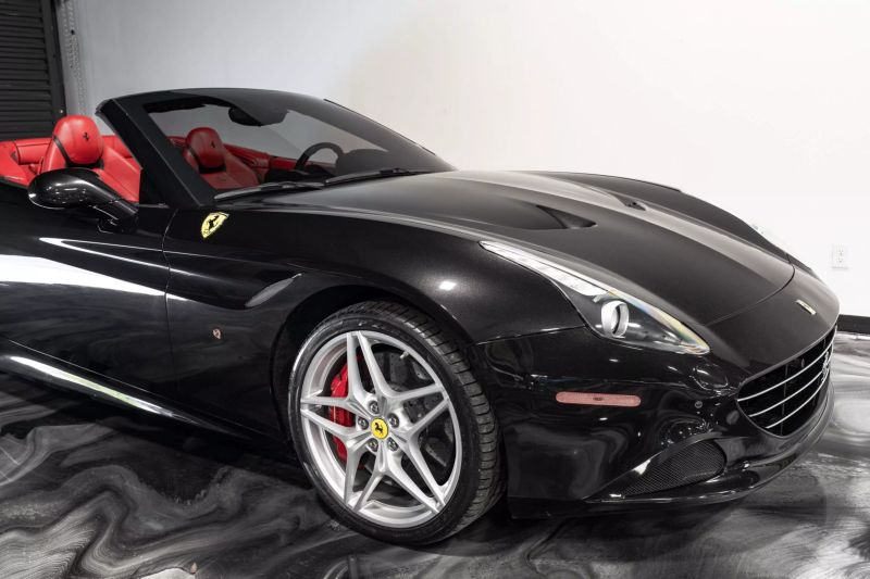 https://imagesdl.dealercenter.net/800/600/202506-c7ac08fdd54b46dfb6964519d4a2adb5.jpg