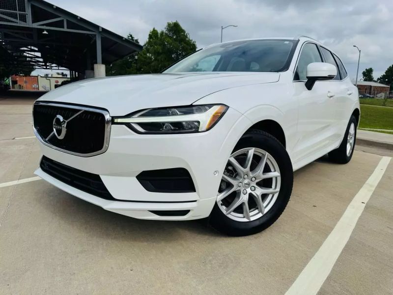 2018 Volvo XC60 T5 Momentum