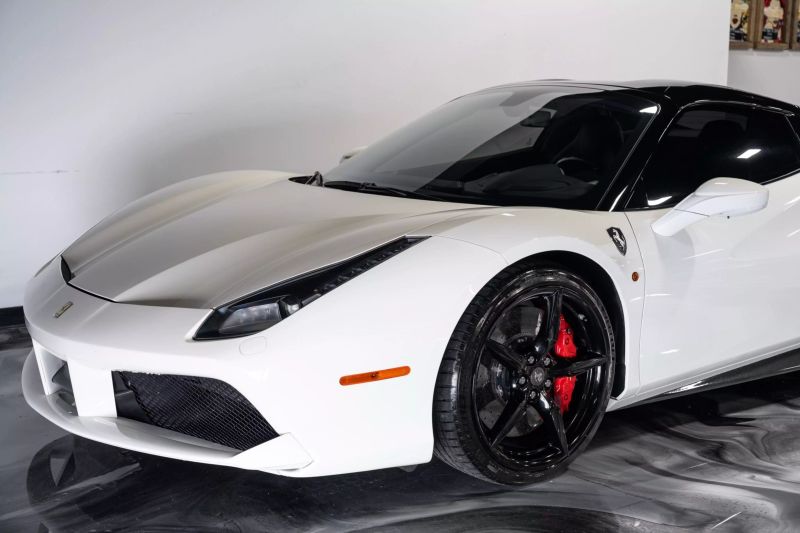 https://imagesdl.dealercenter.net/800/600/202506-c9b95277ca3446af9b29c436829ec17d.jpg