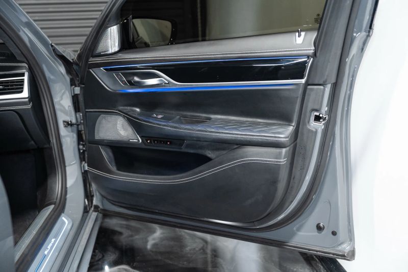 https://imagesdl.dealercenter.net/800/600/202506-ccfaae2a6f704854b79f7a6708a90cea.jpg