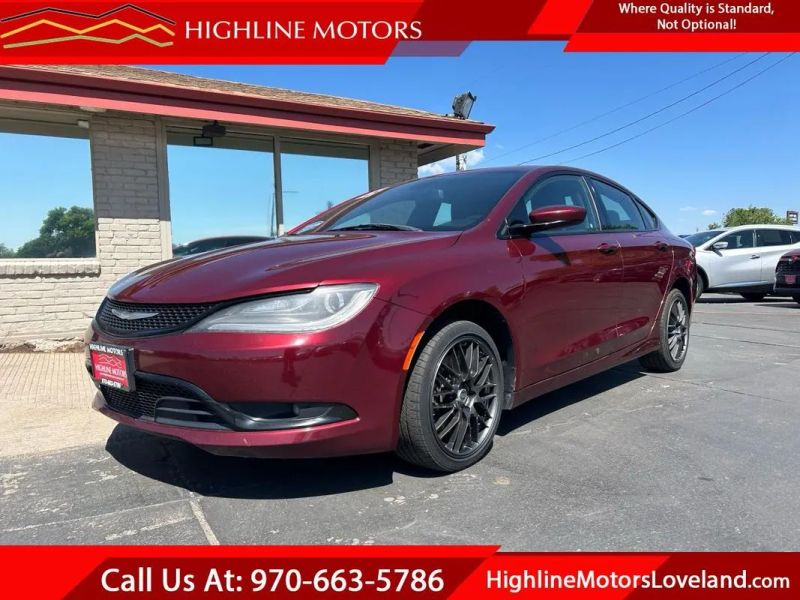 2015 Chrysler 200 S