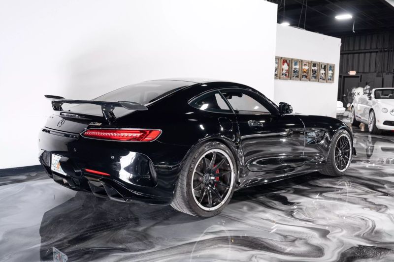 https://imagesdl.dealercenter.net/800/600/202506-d388e5c232654ad3975b9606a10a354d.jpg