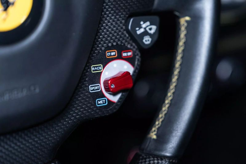 https://imagesdl.dealercenter.net/800/600/202506-d3eed523ffd9403e9b7d709be4e25517.jpg