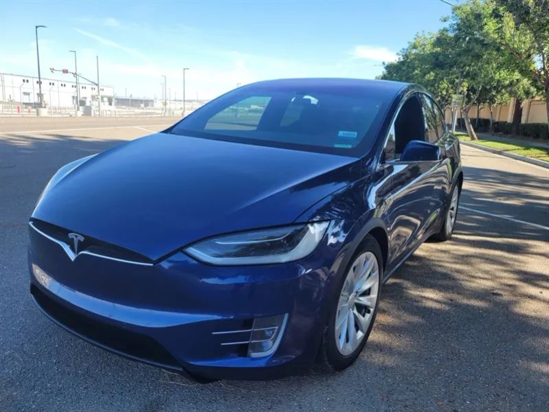 2016 Tesla Model X 90D