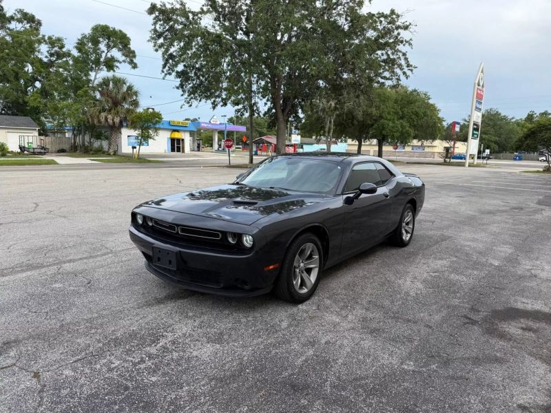 2018 Dodge Challenger SXT