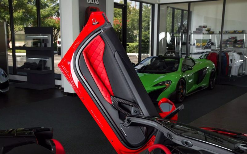 https://imagesdl.dealercenter.net/800/600/202506-dbf8154137264691a7a1fe66cb354583.jpg