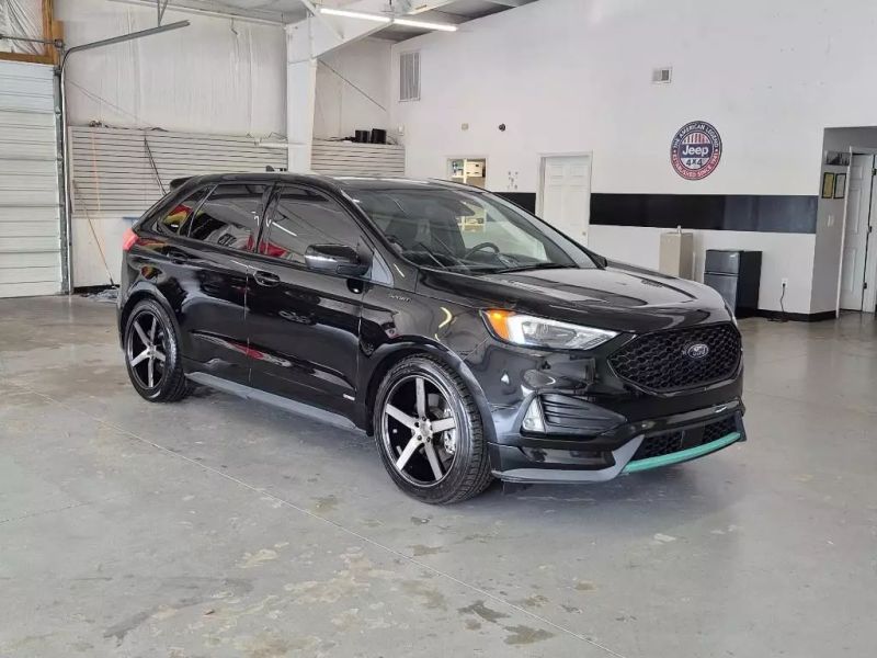 2020 Ford Edge ST
