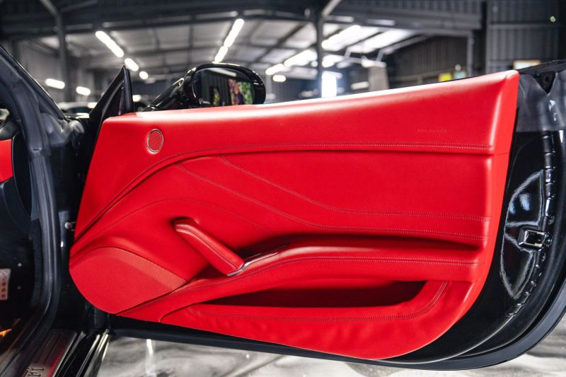 https://imagesdl.dealercenter.net/800/600/202506-e1a02f8eeca44af9bcf1830a3e27358b.jpg