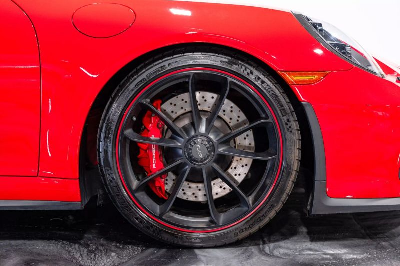 https://imagesdl.dealercenter.net/800/600/202506-e1b39a54f6e0487ea28d46e80711e232.jpg