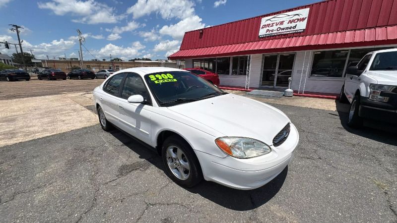 2001 Ford Taurus SE