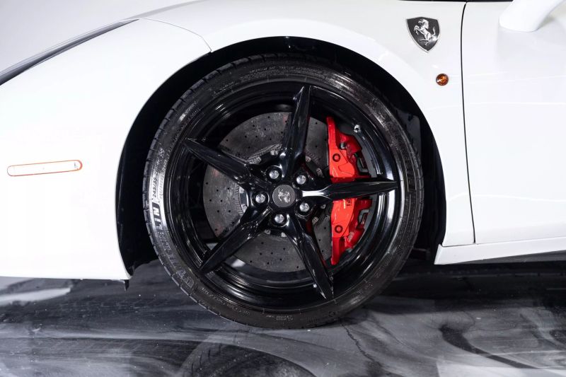 https://imagesdl.dealercenter.net/800/600/202506-e39143faa9904c6c8032088e0cf5edaa.jpg