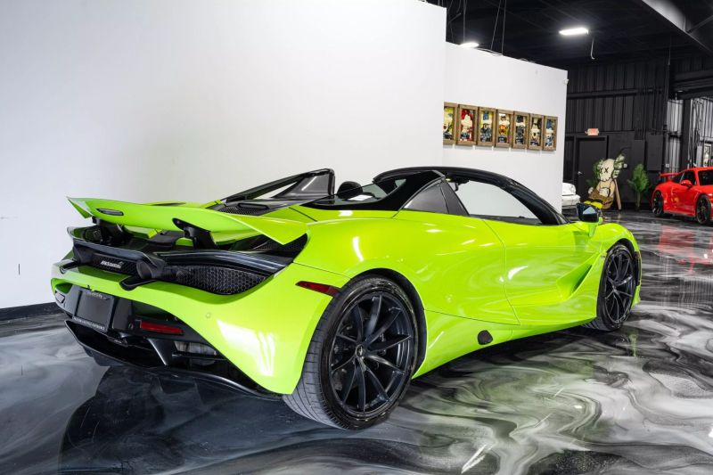 https://imagesdl.dealercenter.net/800/600/202506-e441ce7e228b4af982866c6baf980889.jpg