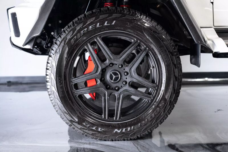 https://imagesdl.dealercenter.net/800/600/202506-e55ccc9add754e4699ac93414bc76918.jpg