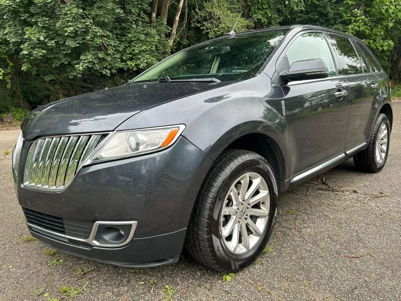 2014 Lincoln MKX Base