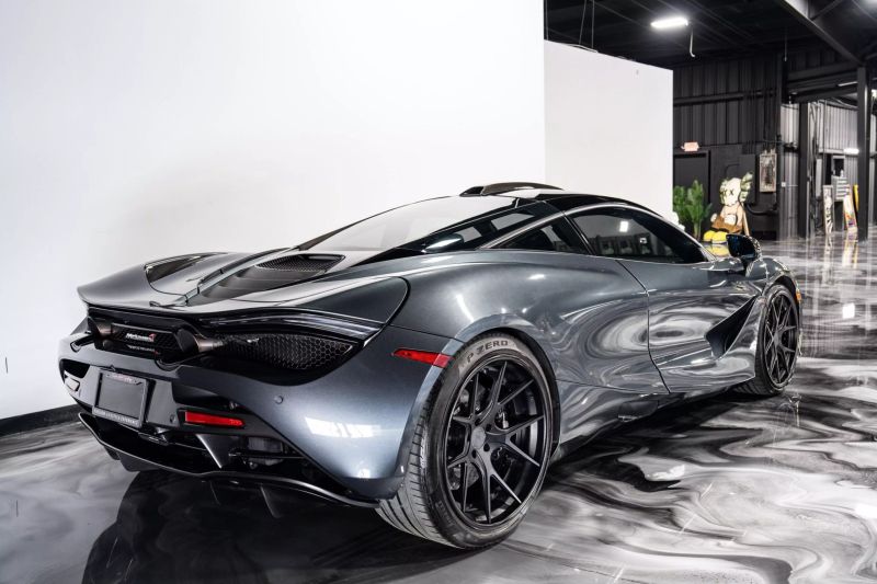 https://imagesdl.dealercenter.net/800/600/202506-e9e4f42945494bc7a1cffca970177bc1.jpg