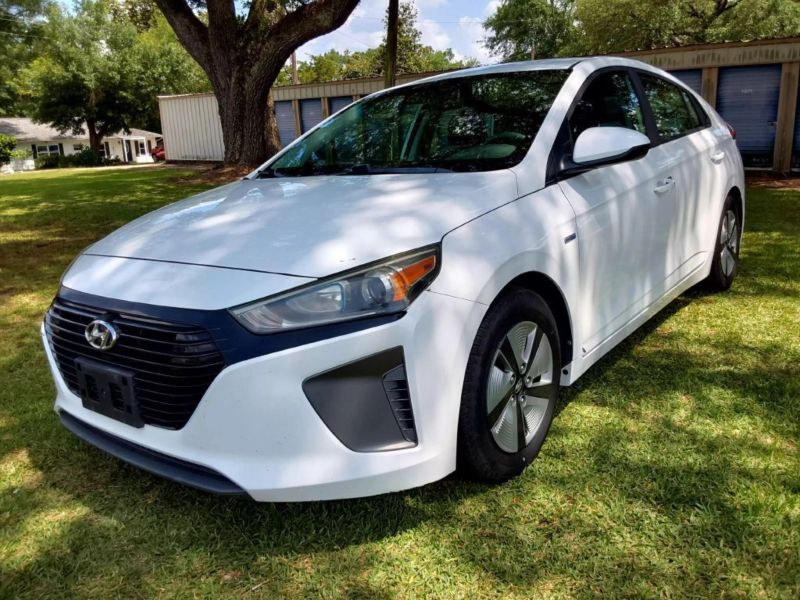 2018 Hyundai Ioniq Hybrid Blue
