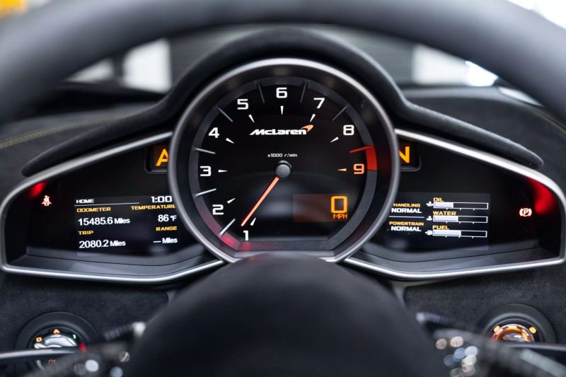 https://imagesdl.dealercenter.net/800/600/202506-ea6dc95414b5414787e9d8341af8b763.jpg