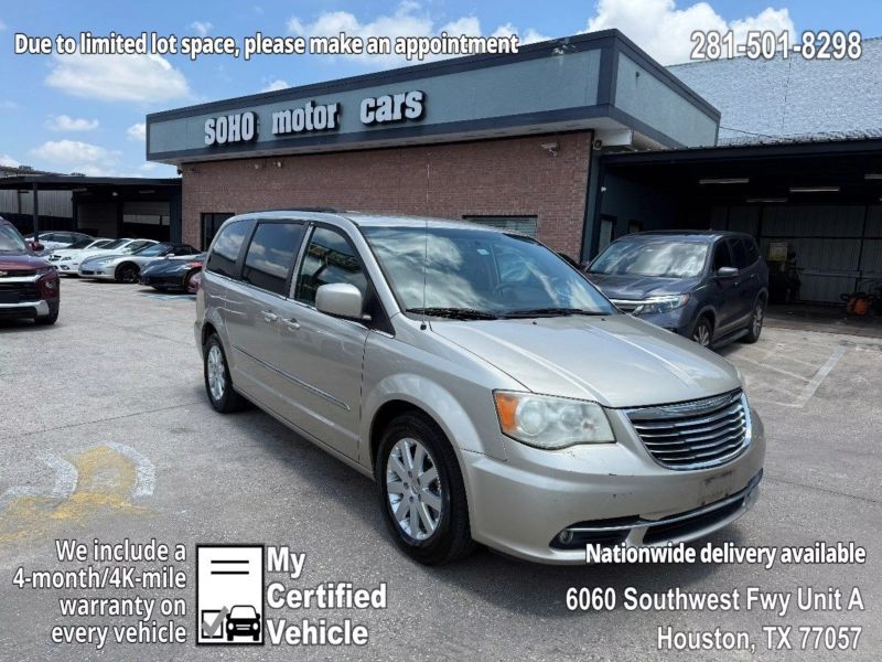 2014 Chrysler Town and Country Touring