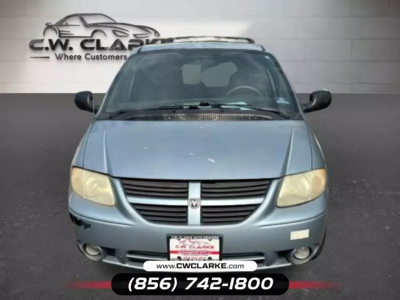 2005 Dodge Grand Caravan SXT