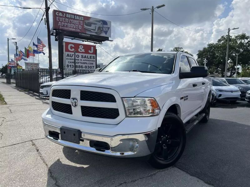 2018 Ram Ram Pickup 1500 SLT