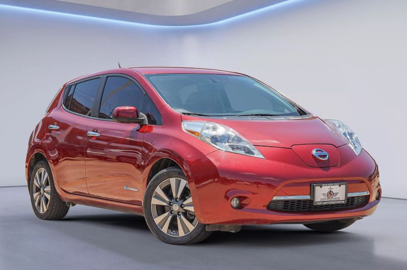 2015 Nissan LEAF SL