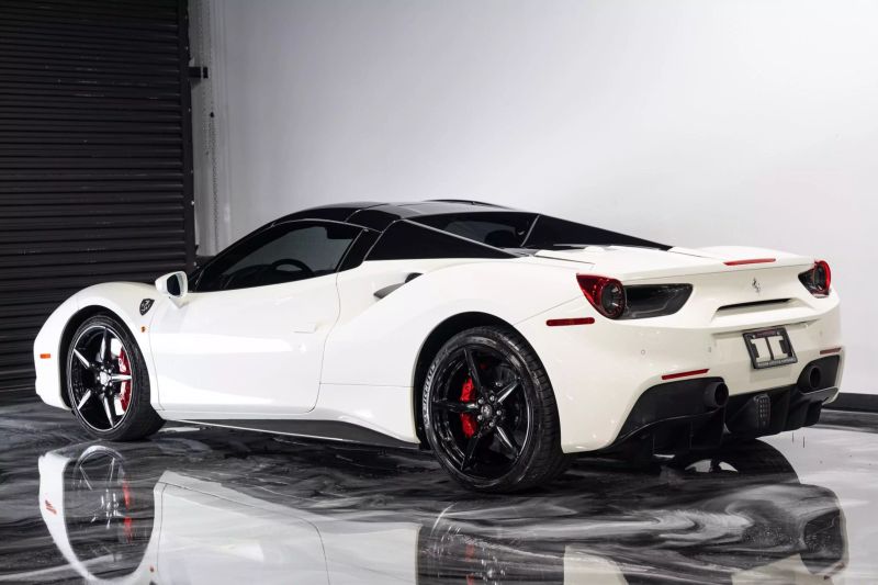 https://imagesdl.dealercenter.net/800/600/202506-f0d617b56c1e48d2838ac066e5b969fa.jpg