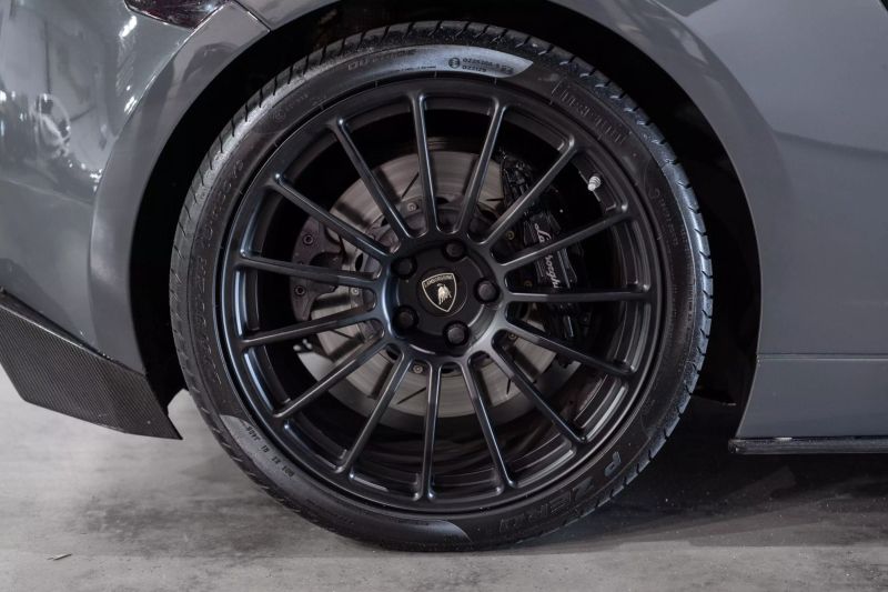https://imagesdl.dealercenter.net/800/600/202506-f4df6d51bc3c4918a384ef93df065d69.jpg