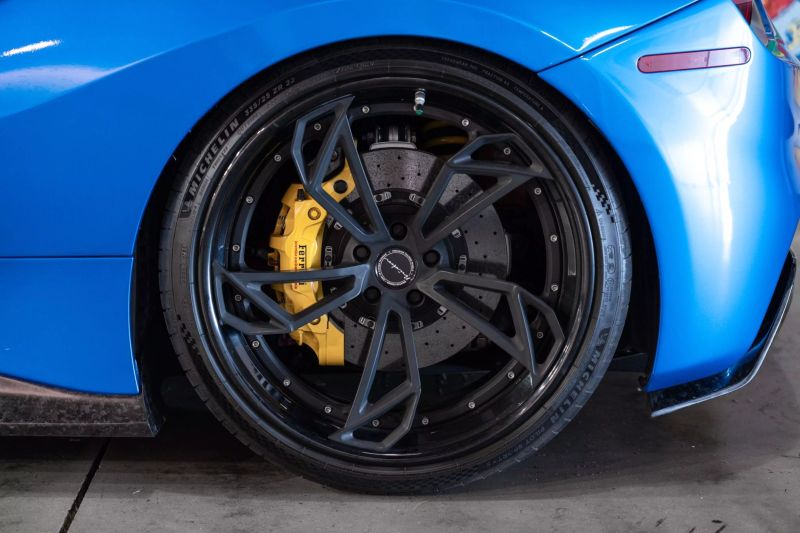 https://imagesdl.dealercenter.net/800/600/202506-f5d35bcaa41741afa9d662597a909d03.jpg