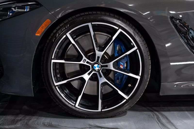 https://imagesdl.dealercenter.net/800/600/202506-fd28ae897bce4d10b493b9a0f3d881e1.jpg