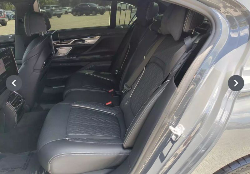 https://imagesdl.dealercenter.net/800/600/202506-ff3435e129c54e6aa968cf3cd1ba5537.jpg
