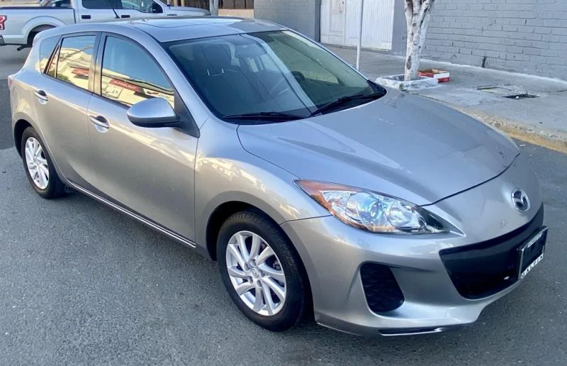 2012 Mazda MAZDA3 i Grand Touring