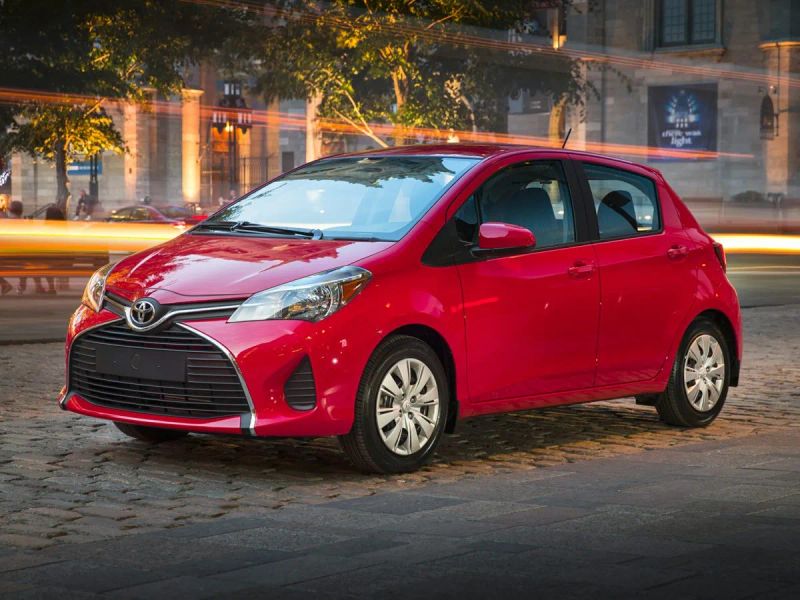 2015 Toyota Yaris LE