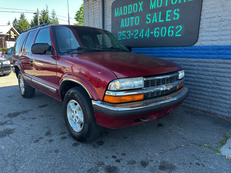 1999 Chevrolet Blazer Base
