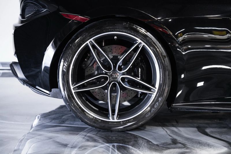 https://imagesdl.dealercenter.net/800/600/202507-05e659d3b6324a52a3ebbe70f8e88f3f.jpg