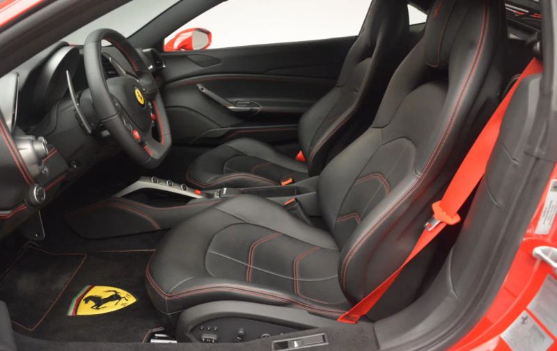 https://imagesdl.dealercenter.net/800/600/202507-0bfd76bd167a428db9b9608463d0406f.jpg