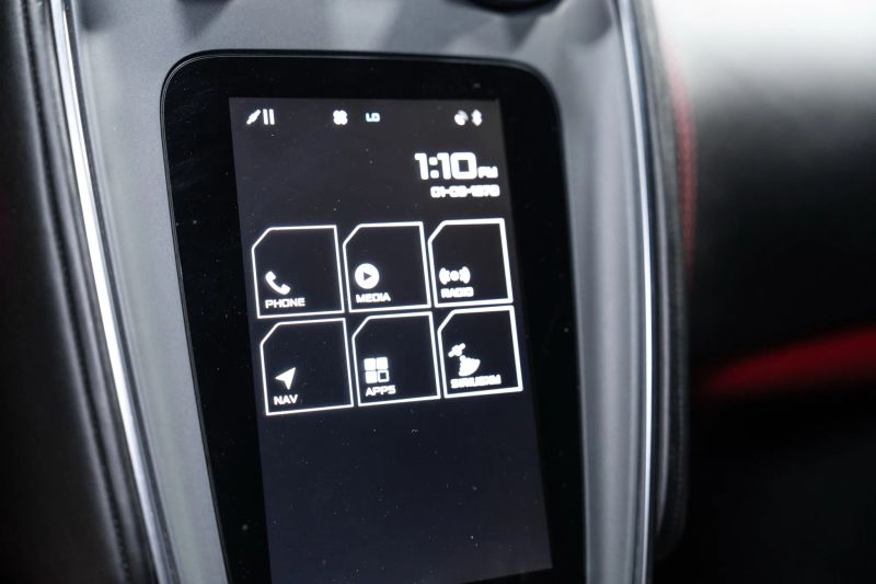 https://imagesdl.dealercenter.net/800/600/202507-11ce686983d14974a88af140f5d64582.jpg