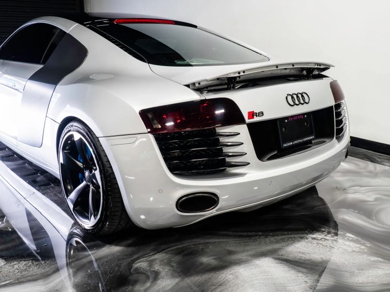 https://imagesdl.dealercenter.net/800/600/202507-13223923e3ca4994b0a477d6d0526336.jpg