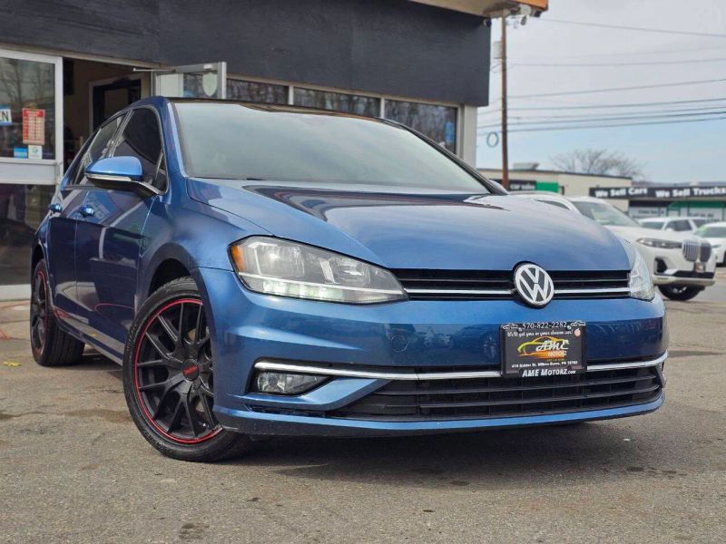 2019 Volkswagen Golf SE