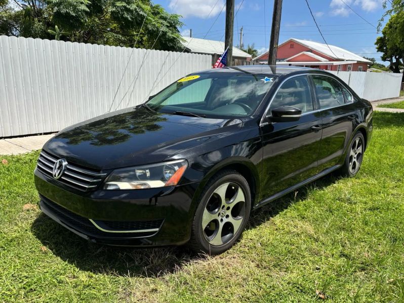 2015 Volkswagen Passat 1.8T Limited Edition