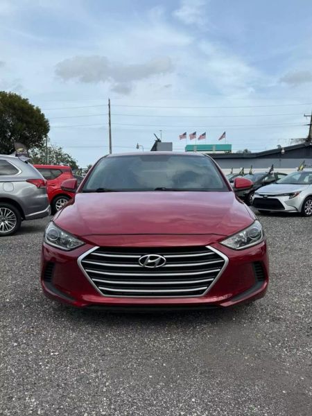 2017 Hyundai Elantra  - $12500