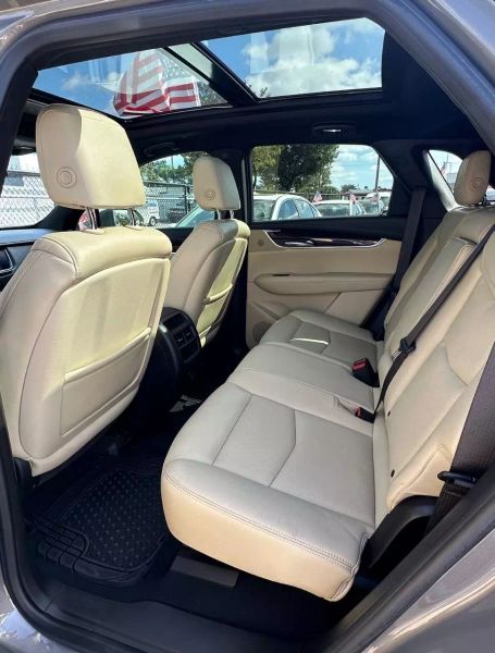2017 Cadillac XT5  - $19900