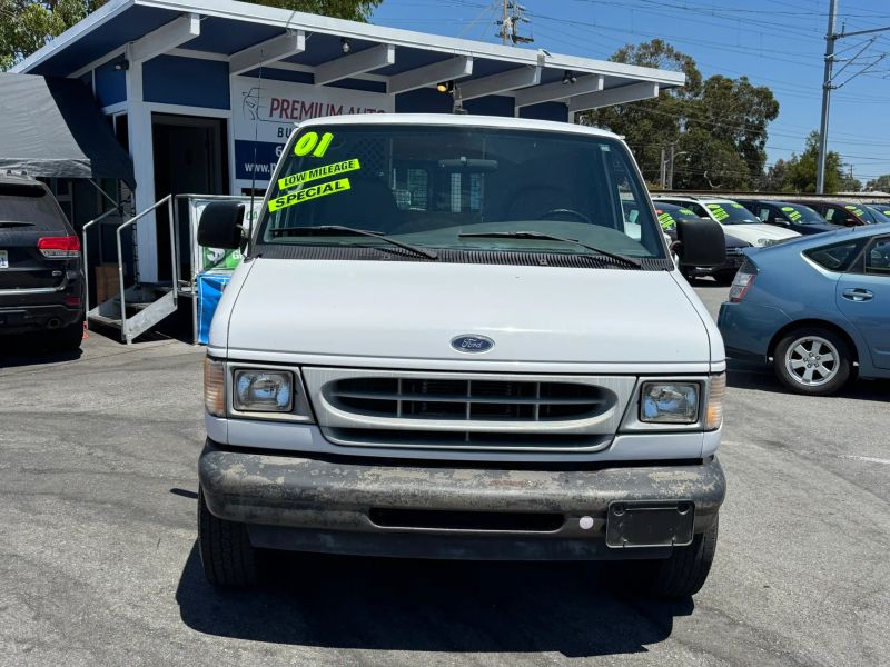 2001 Ford E-Series E-350 SD