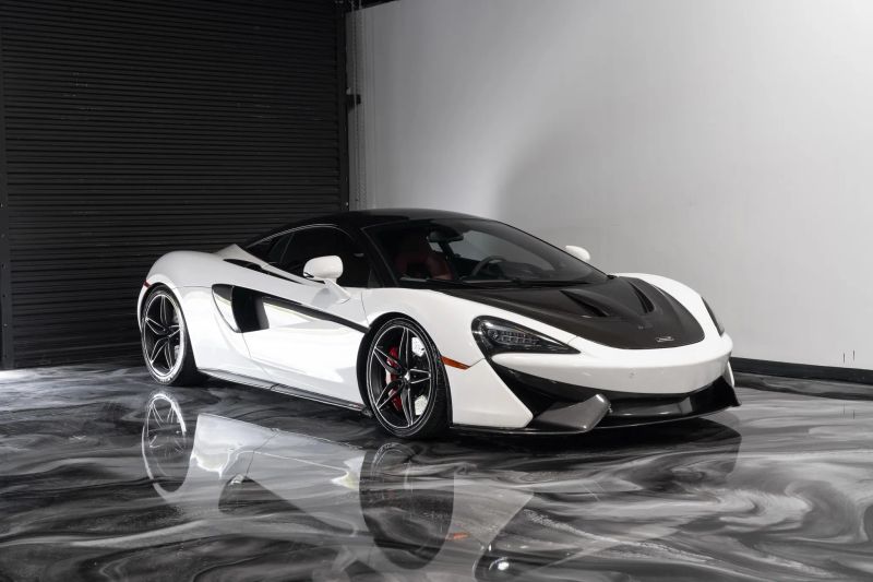 https://imagesdl.dealercenter.net/800/600/202507-351bd0cbcb654c9999162d42ec37a806.jpg