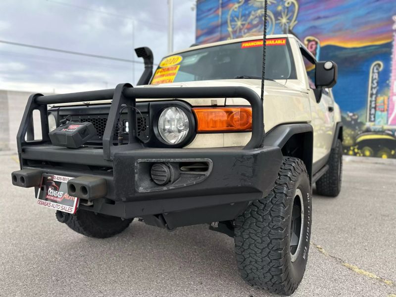 2010 Toyota FJ Cruiser Base