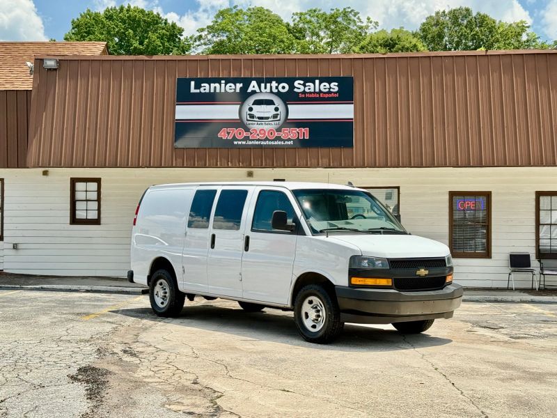 2023 Chevrolet Express 2500