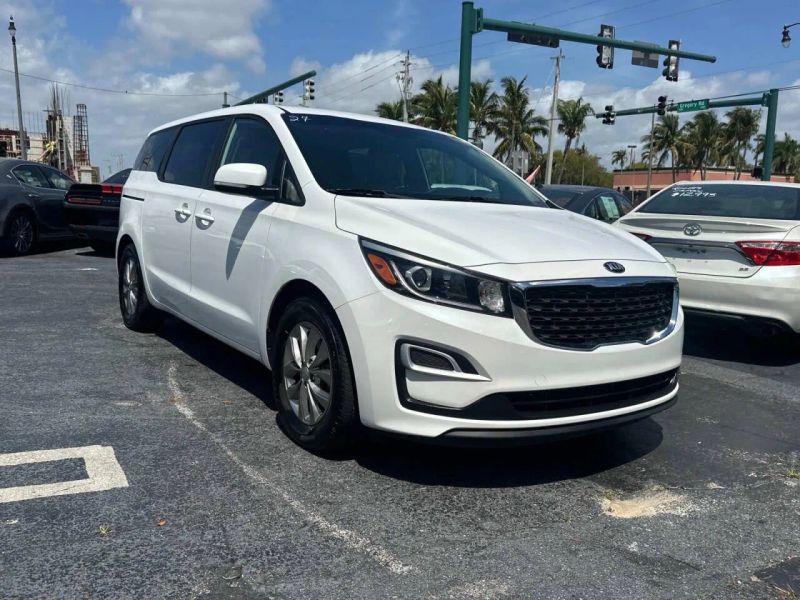 2020 Kia Sedona LX