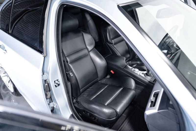 https://imagesdl.dealercenter.net/800/600/202507-4848d055684e45b39a79fc1b3a57276a.jpg