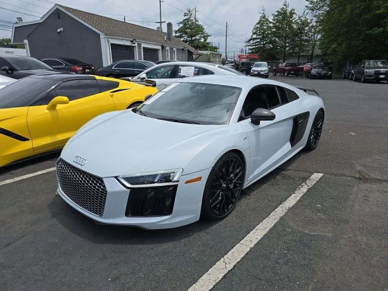 2017 Audi R8 5.2 quattro V10 Plus