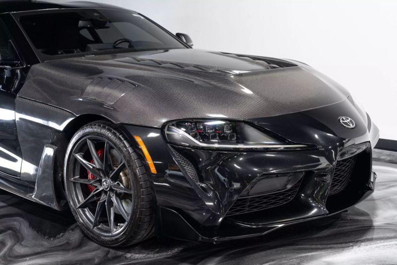 https://imagesdl.dealercenter.net/800/600/202507-502058f31c4843b2a2d7783b9438d563.jpg
