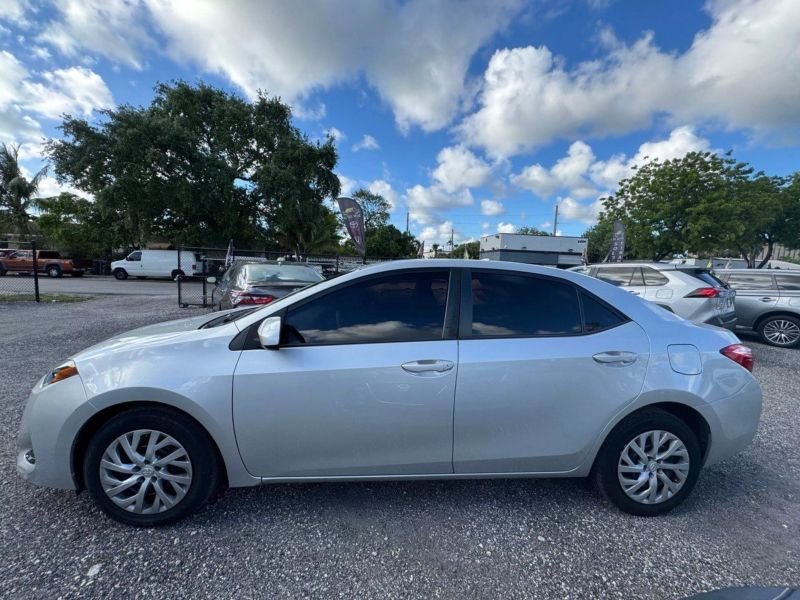 2017 Toyota Corolla  - $15900